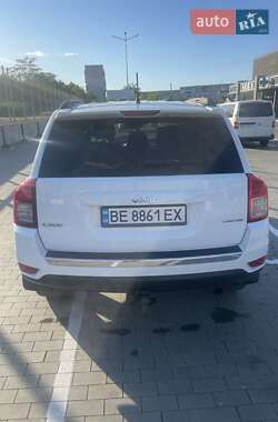 Внедорожник / Кроссовер Jeep Compass 2011 в 