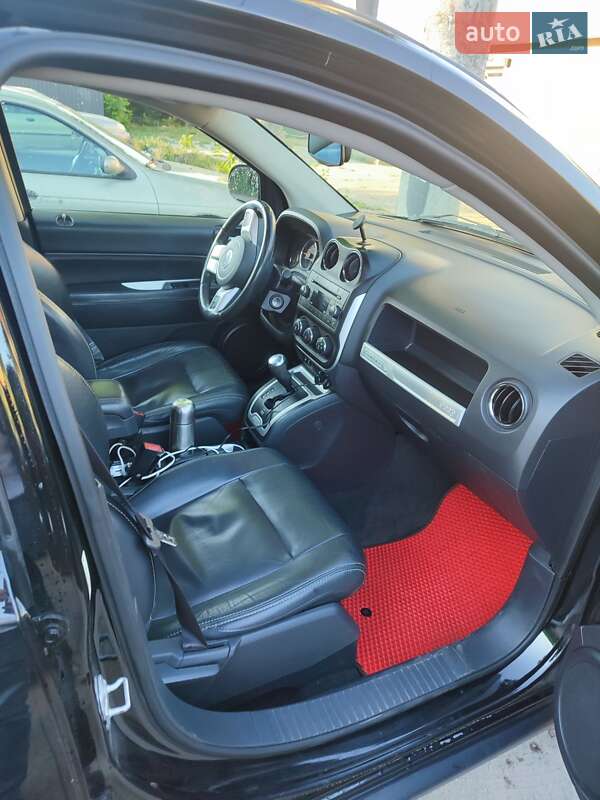 Внедорожник / Кроссовер Jeep Compass 2014 в Тернополе