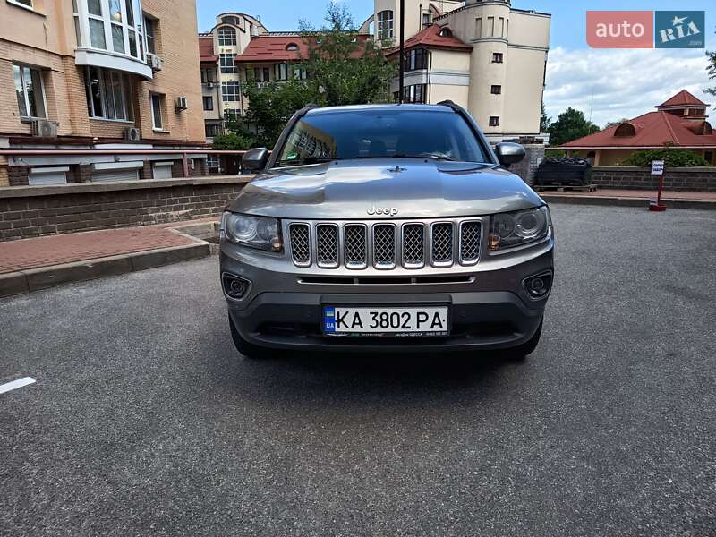 Внедорожник / Кроссовер Jeep Compass 2013 в Киеве фото 13 Внедорожник / Кроссовер Jeep Compass 2013 в Киеве