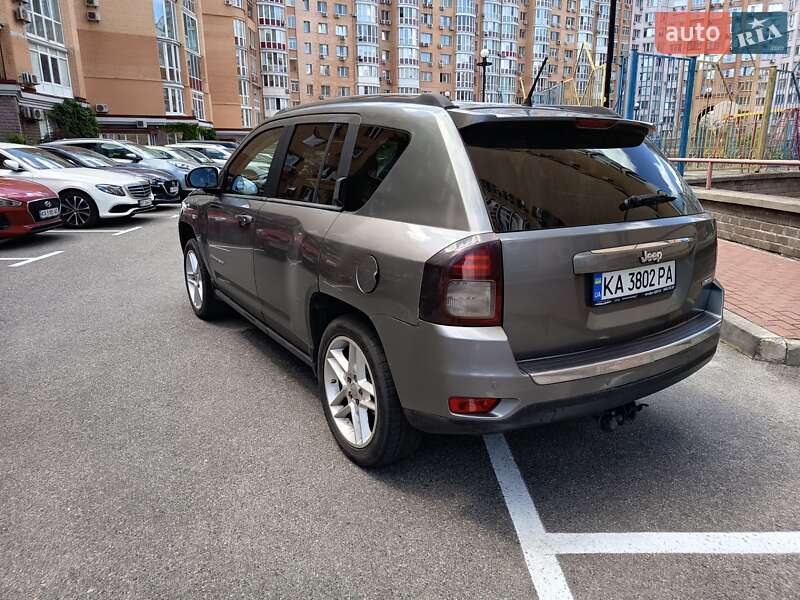 Внедорожник / Кроссовер Jeep Compass 2013 в Киеве фото 10 Внедорожник / Кроссовер Jeep Compass 2013 в Киеве