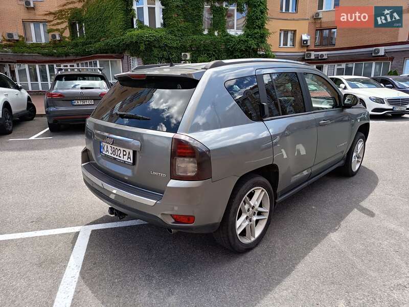 Внедорожник / Кроссовер Jeep Compass 2013 в Киеве фото 12 Внедорожник / Кроссовер Jeep Compass 2013 в Киеве