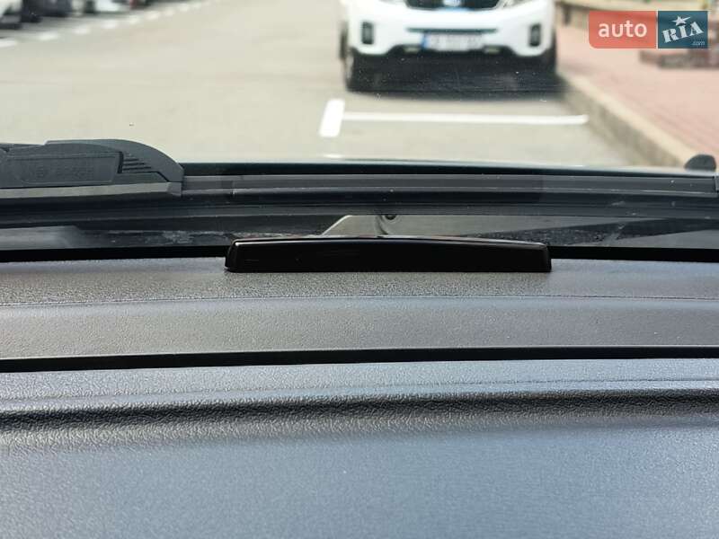 Внедорожник / Кроссовер Jeep Compass 2013 в Киеве фото 27 Внедорожник / Кроссовер Jeep Compass 2013 в Киеве