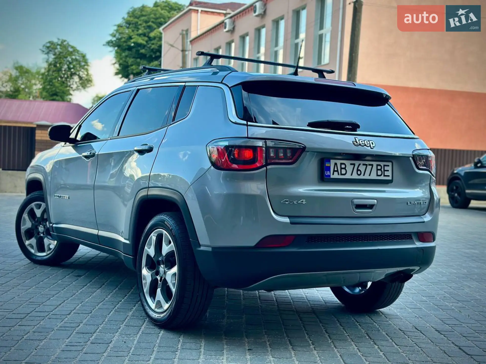 2019 Jeep Compass - мініатюра 3