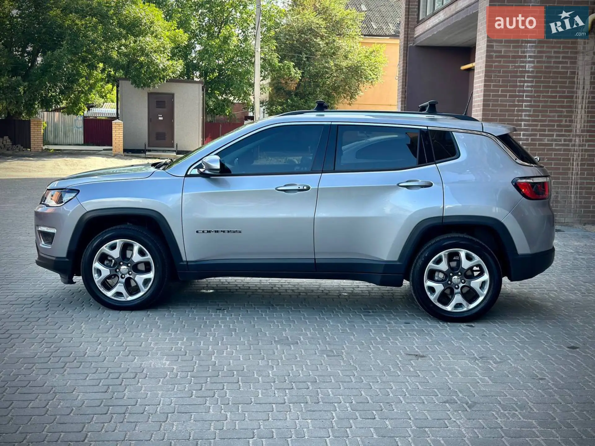 2019 Jeep Compass - мініатюра 12