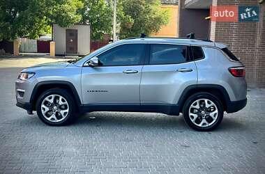 Внедорожник / Кроссовер Jeep Compass 2019 в 