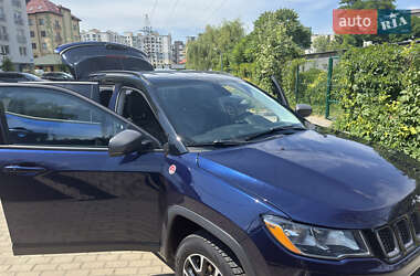 Внедорожник / Кроссовер Jeep Compass 2019 в 