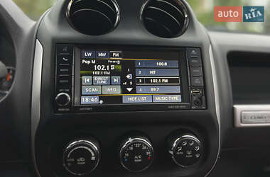 Позашляховик / Кросовер Jeep Compass 2013 в 