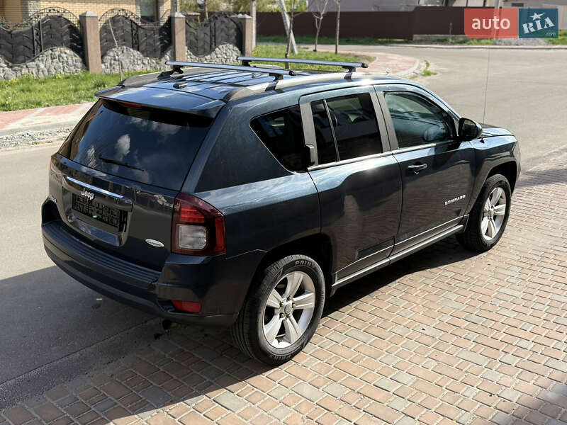 Внедорожник / Кроссовер Jeep Compass 2014 в Киеве