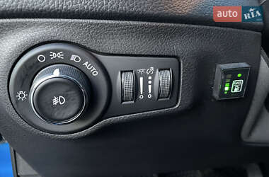 Внедорожник / Кроссовер Jeep Compass 2017 в 