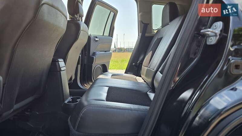 Внедорожник / Кроссовер Jeep Compass 2015 в Киеве