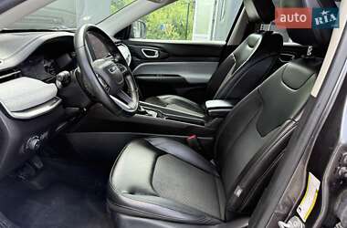 Внедорожник / Кроссовер Jeep Compass 2021 в 