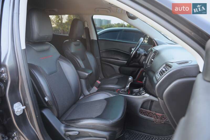 Внедорожник / Кроссовер Jeep Compass 2019 в Харькове