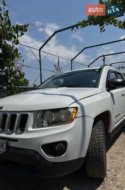 Внедорожник / Кроссовер Jeep Compass 2011 в 