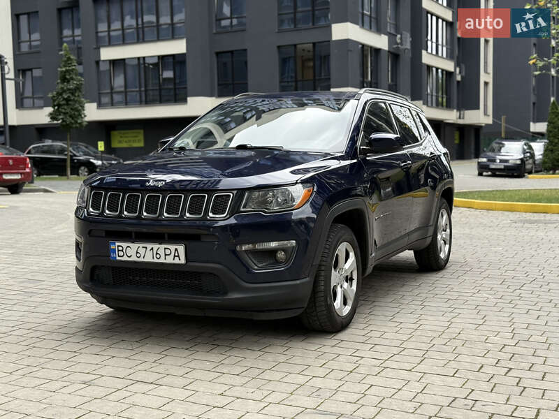 Внедорожник / Кроссовер Jeep Compass 2017 в 