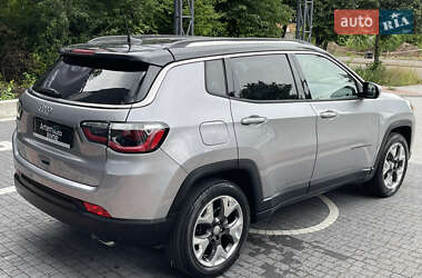 Внедорожник / Кроссовер Jeep Compass 2018 в 