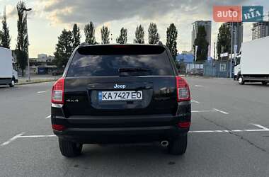 Внедорожник / Кроссовер Jeep Compass 2013 в 