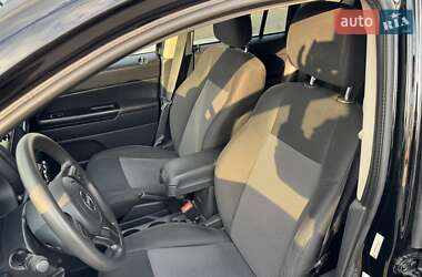 Внедорожник / Кроссовер Jeep Compass 2013 в 