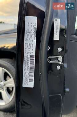 Внедорожник / Кроссовер Jeep Compass 2013 в 