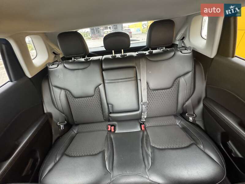 Внедорожник / Кроссовер Jeep Compass 2020 в Ровно