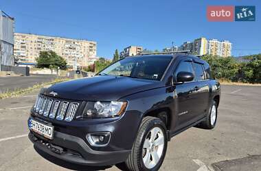 Внедорожник / Кроссовер Jeep Compass 2014 в 