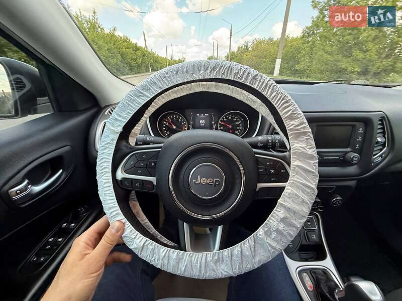 Позашляховик / Кросовер Jeep Compass 2017 в Кам'янському