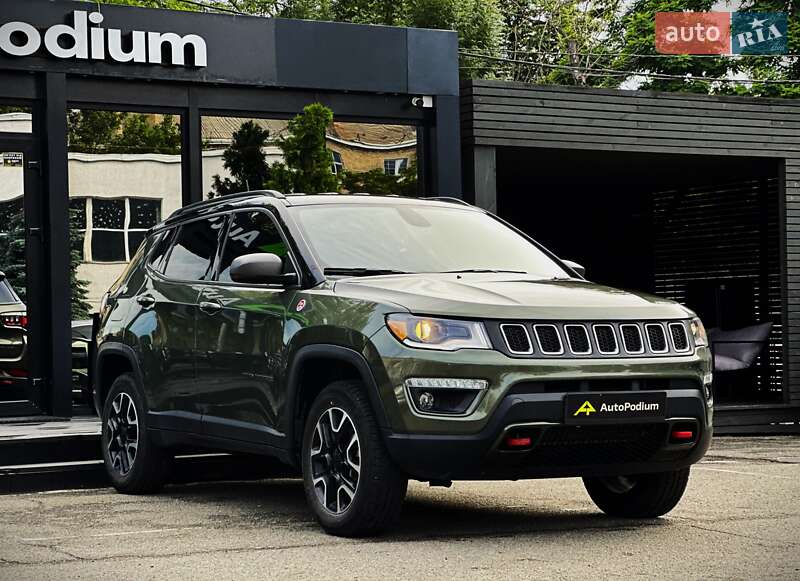 Внедорожник / Кроссовер Jeep Compass 2020 в Киеве