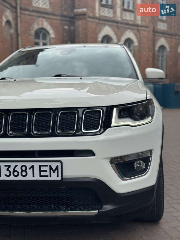 Внедорожник / Кроссовер Jeep Compass 2018 в Сумах
