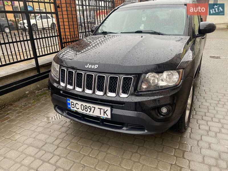 Внедорожник / Кроссовер Jeep Compass 2014 в Самборе