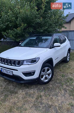 Позашляховик / Кросовер Jeep Compass 2017 в Черкасах
