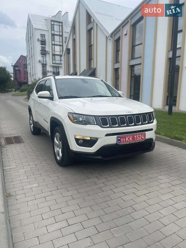 Внедорожник / Кроссовер Jeep Compass 2018 в Киеве