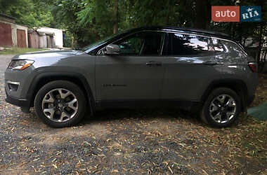 Внедорожник / Кроссовер Jeep Compass 2019 в 
