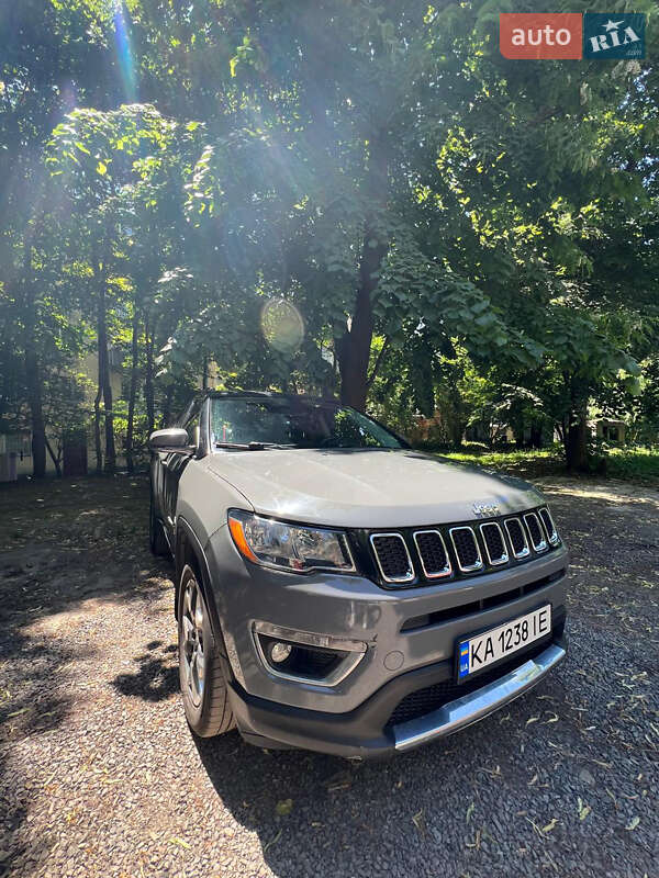 Внедорожник / Кроссовер Jeep Compass 2019 в Львове