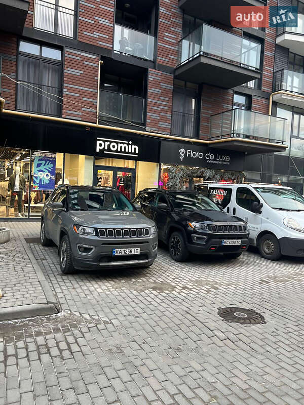 Внедорожник / Кроссовер Jeep Compass 2019 в Львове