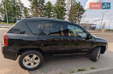Внедорожник / Кроссовер Jeep Compass 2016 в 