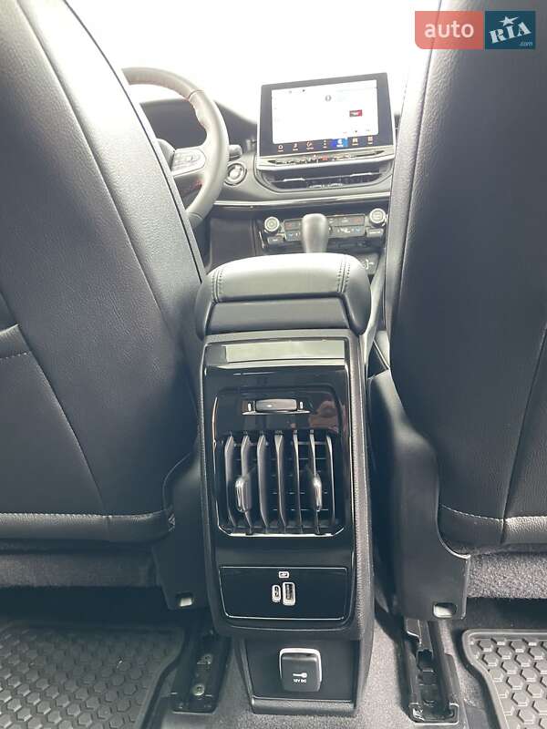 Внедорожник / Кроссовер Jeep Compass 2023 в Киеве