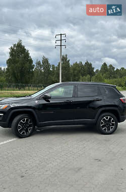 Внедорожник / Кроссовер Jeep Compass 2020 в 