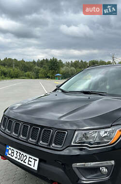 Внедорожник / Кроссовер Jeep Compass 2020 в 