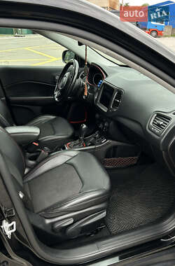 Внедорожник / Кроссовер Jeep Compass 2020 в 