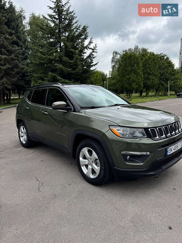 Внедорожник / Кроссовер Jeep Compass 2019 в Ровно