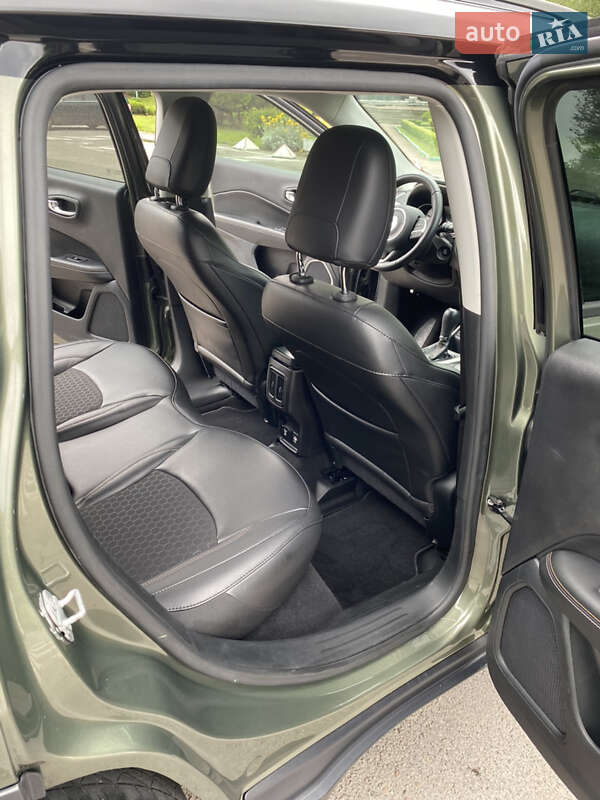 Внедорожник / Кроссовер Jeep Compass 2019 в Ровно