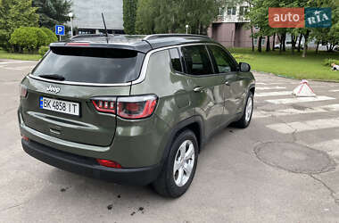 Позашляховик / Кросовер Jeep Compass 2019 в 