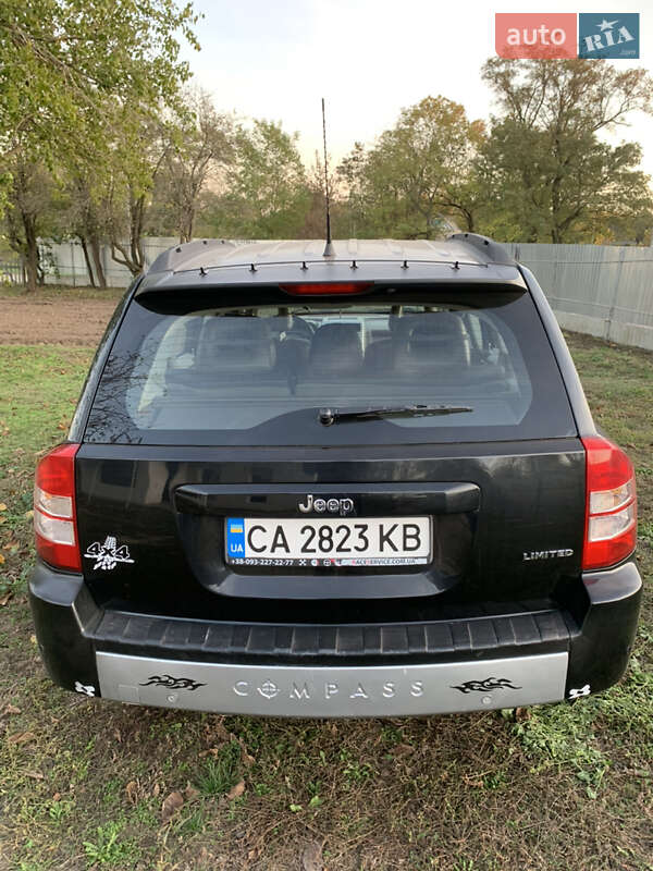 Внедорожник / Кроссовер Jeep Compass 2008 в Лысянке