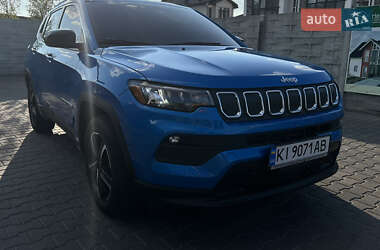 Внедорожник / Кроссовер Jeep Compass 2022 в 