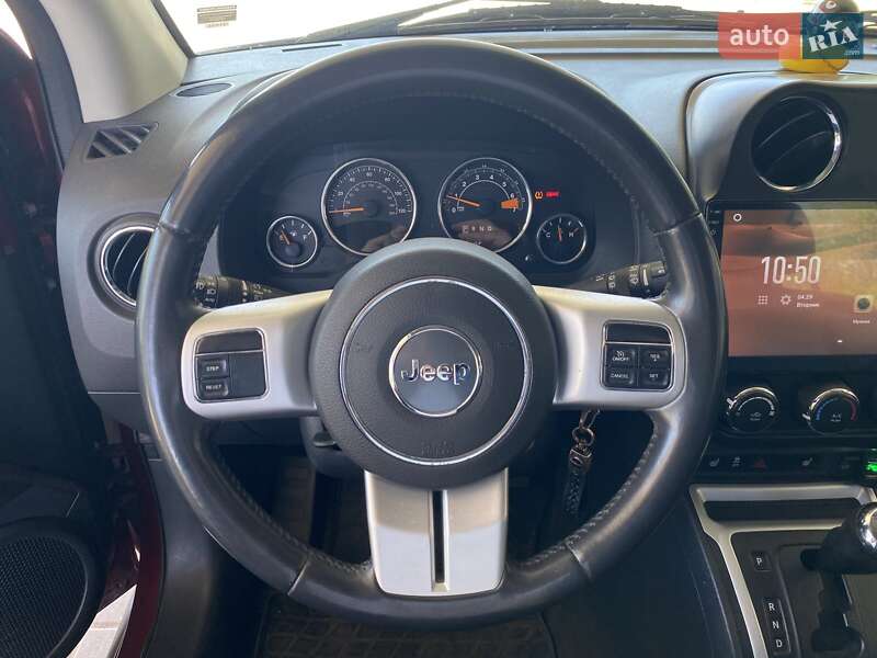 Внедорожник / Кроссовер Jeep Compass 2016 в Николаеве