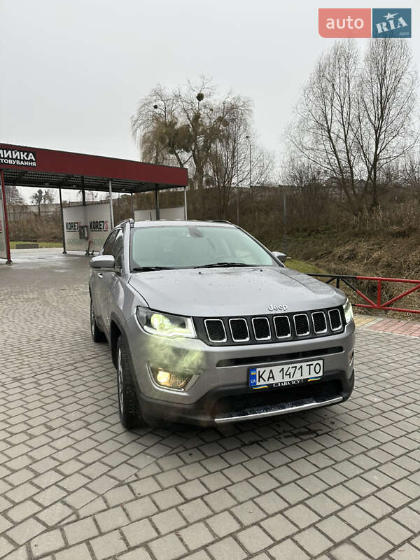 Внедорожник / Кроссовер Jeep Compass 2019 в Львове