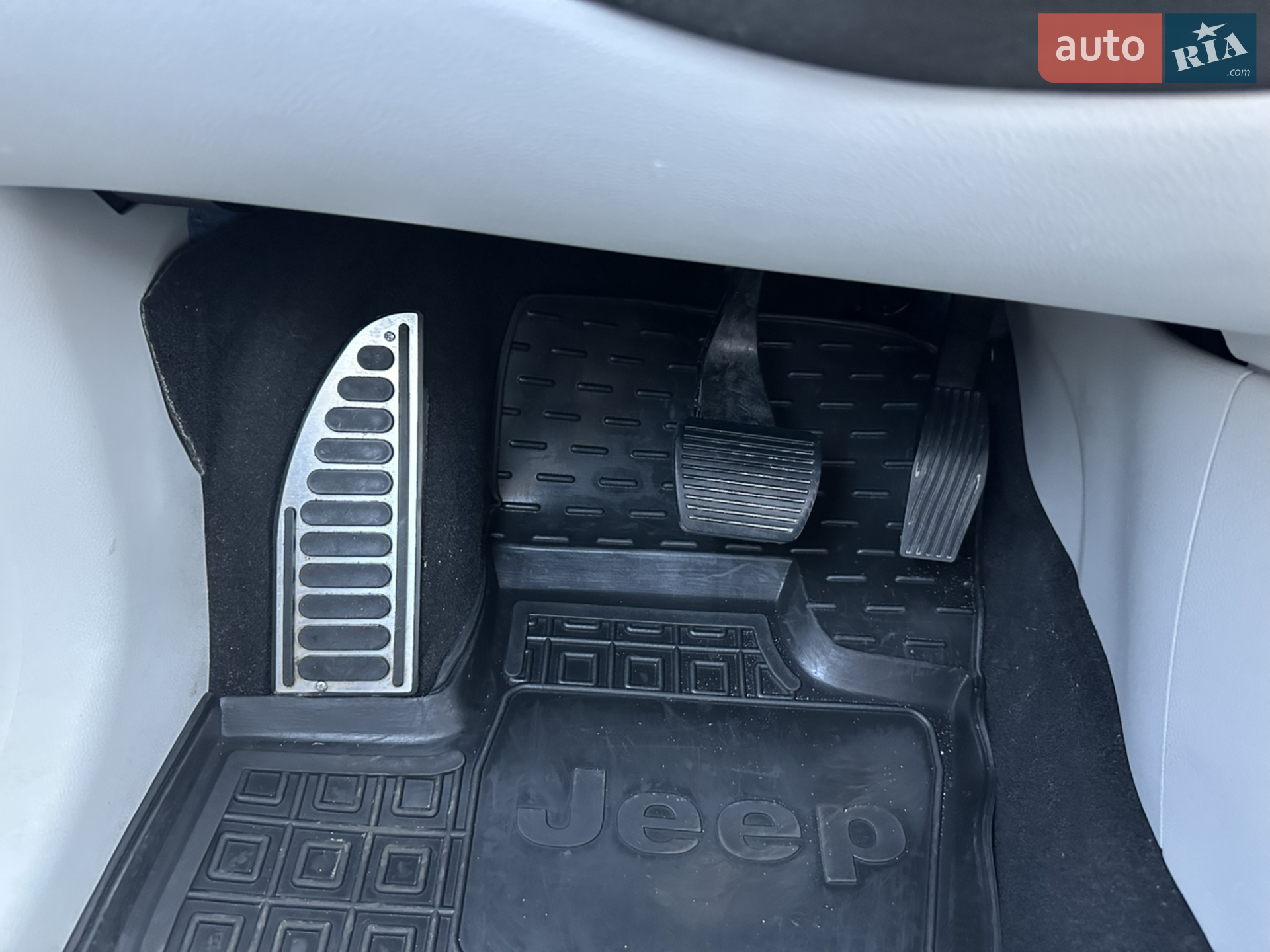 2019 Jeep Compass - мініатюра 10