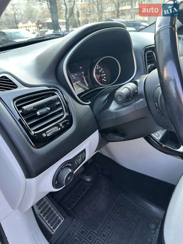 Внедорожник / Кроссовер Jeep Compass 2019 в Львове