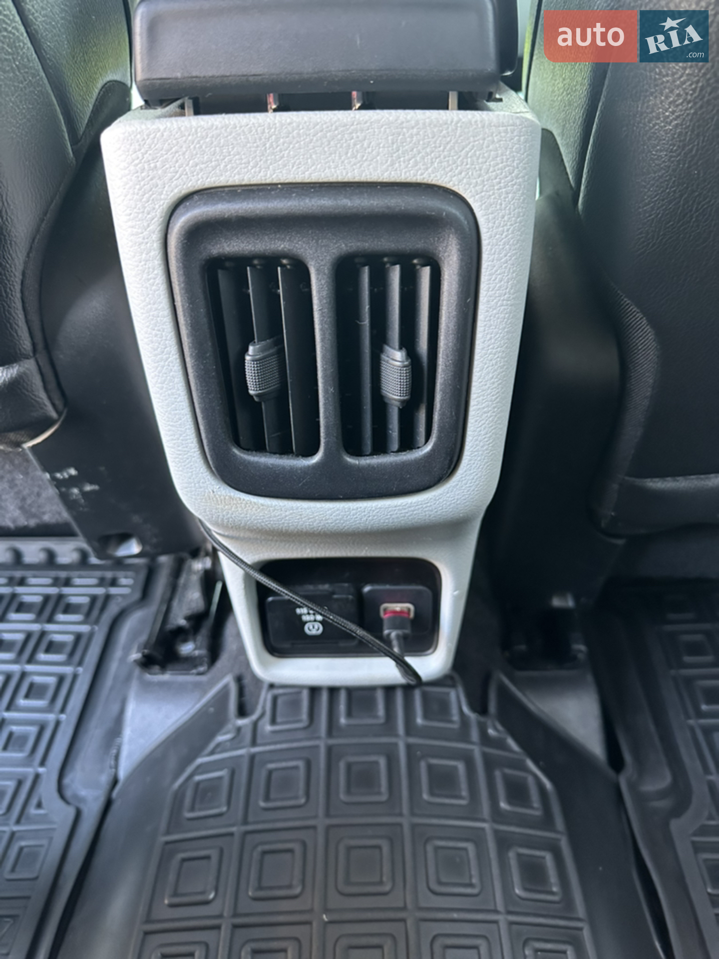 2019 Jeep Compass - мініатюра 18