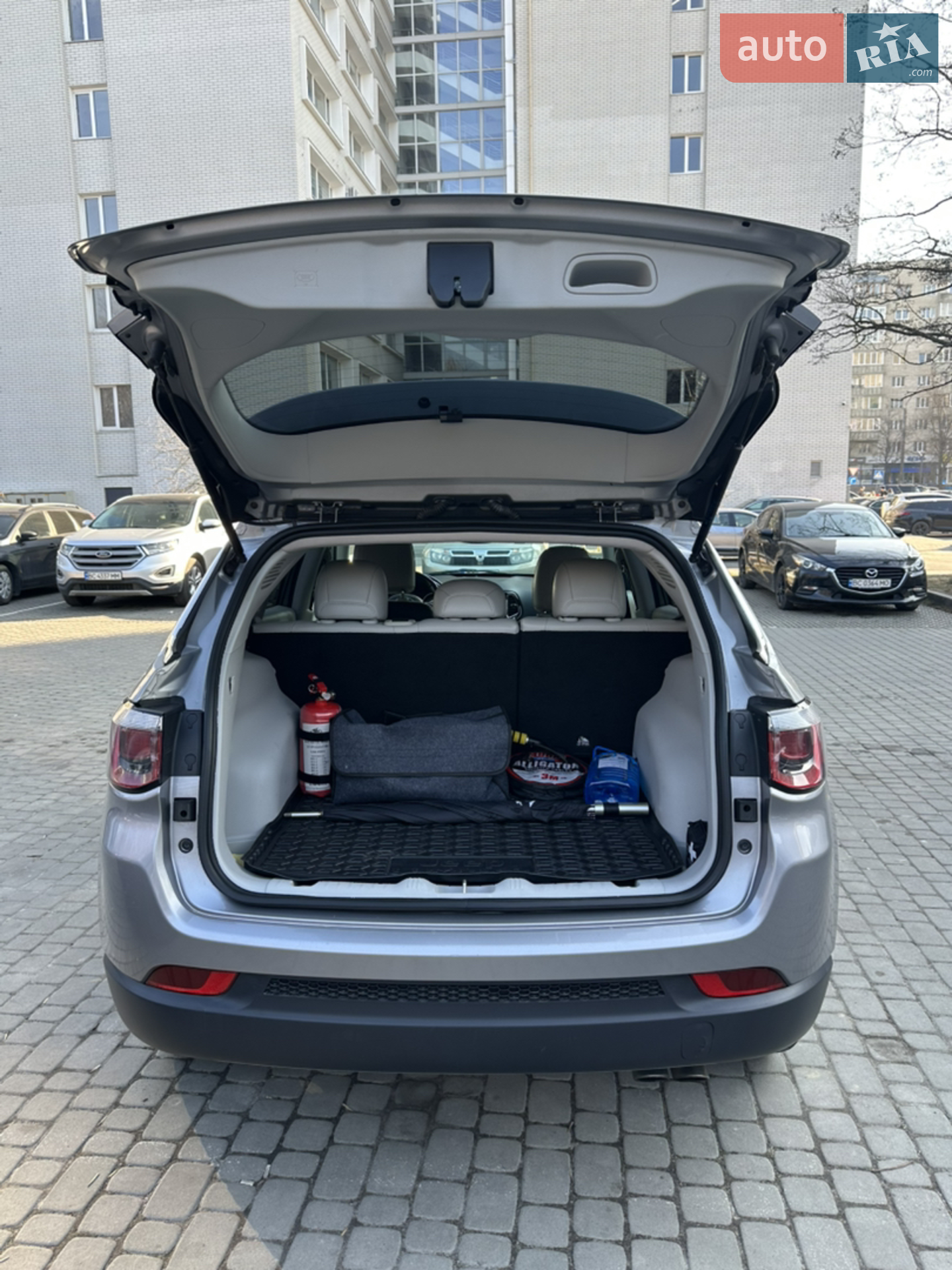 2019 Jeep Compass - мініатюра 21