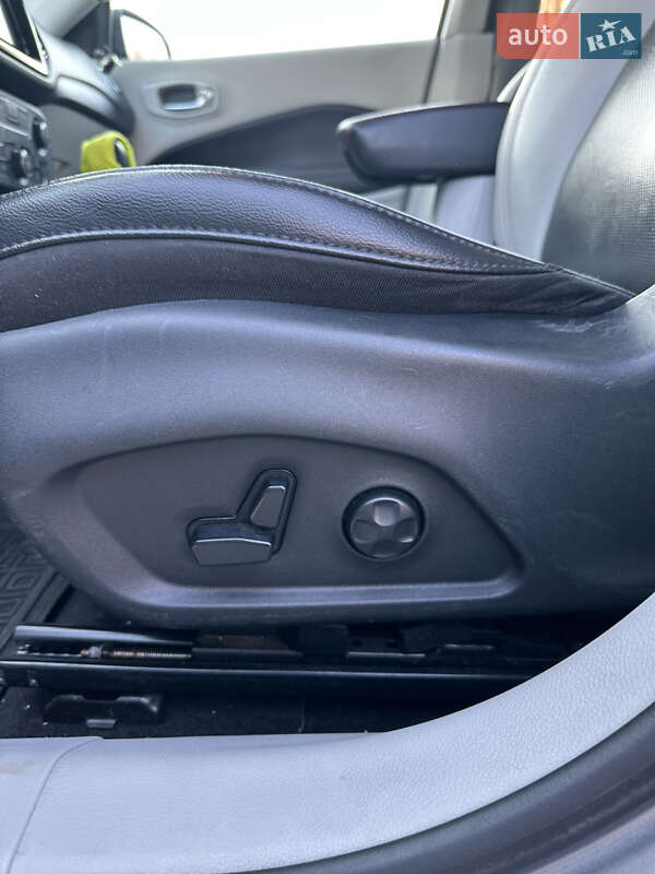 Внедорожник / Кроссовер Jeep Compass 2019 в Львове